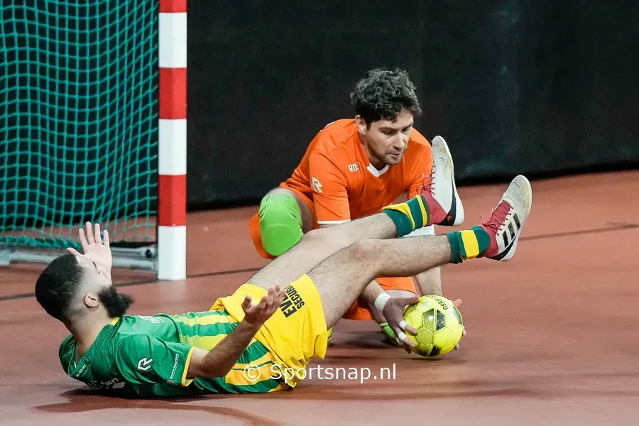 Verlies in tweede helft voor zaalvoetballers Den Haag